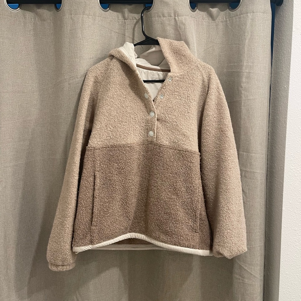 Outdoor Voices Mega Fleece
